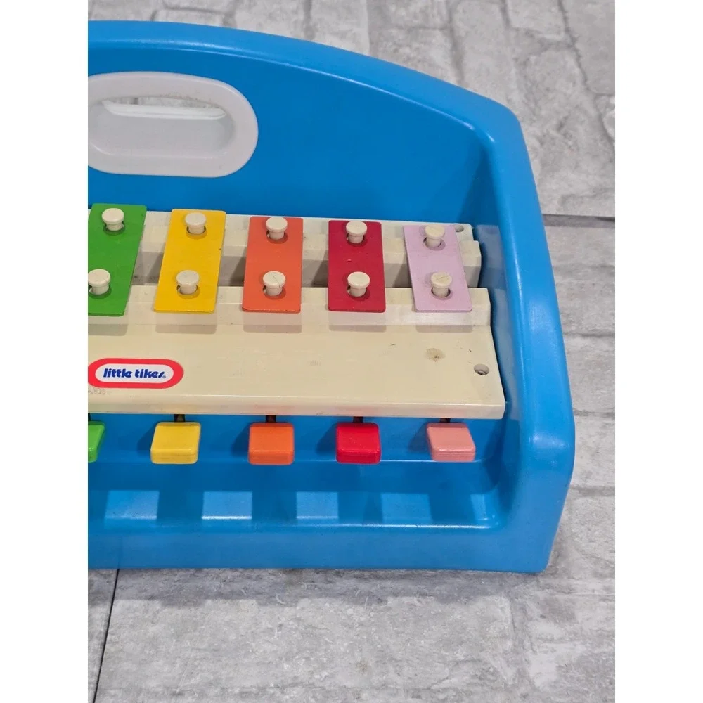 Vtg 1985 Little Tikes Kid Tap a Tune Blue Xylophone Keyboard Music Piano VIDEO